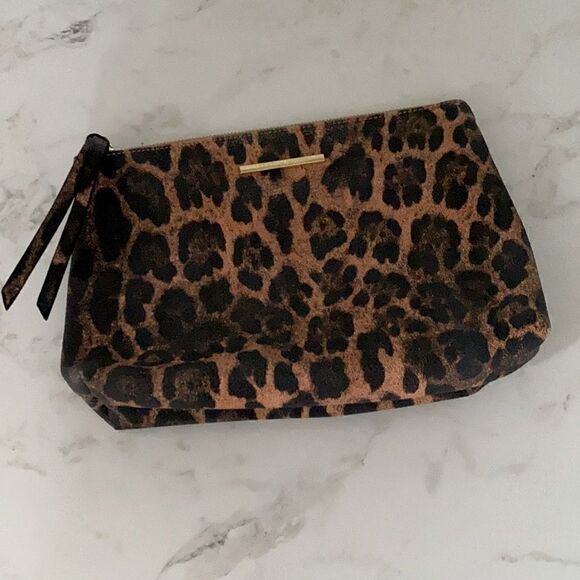Steve Madden Clutch EUC  - Picture 1 of 4